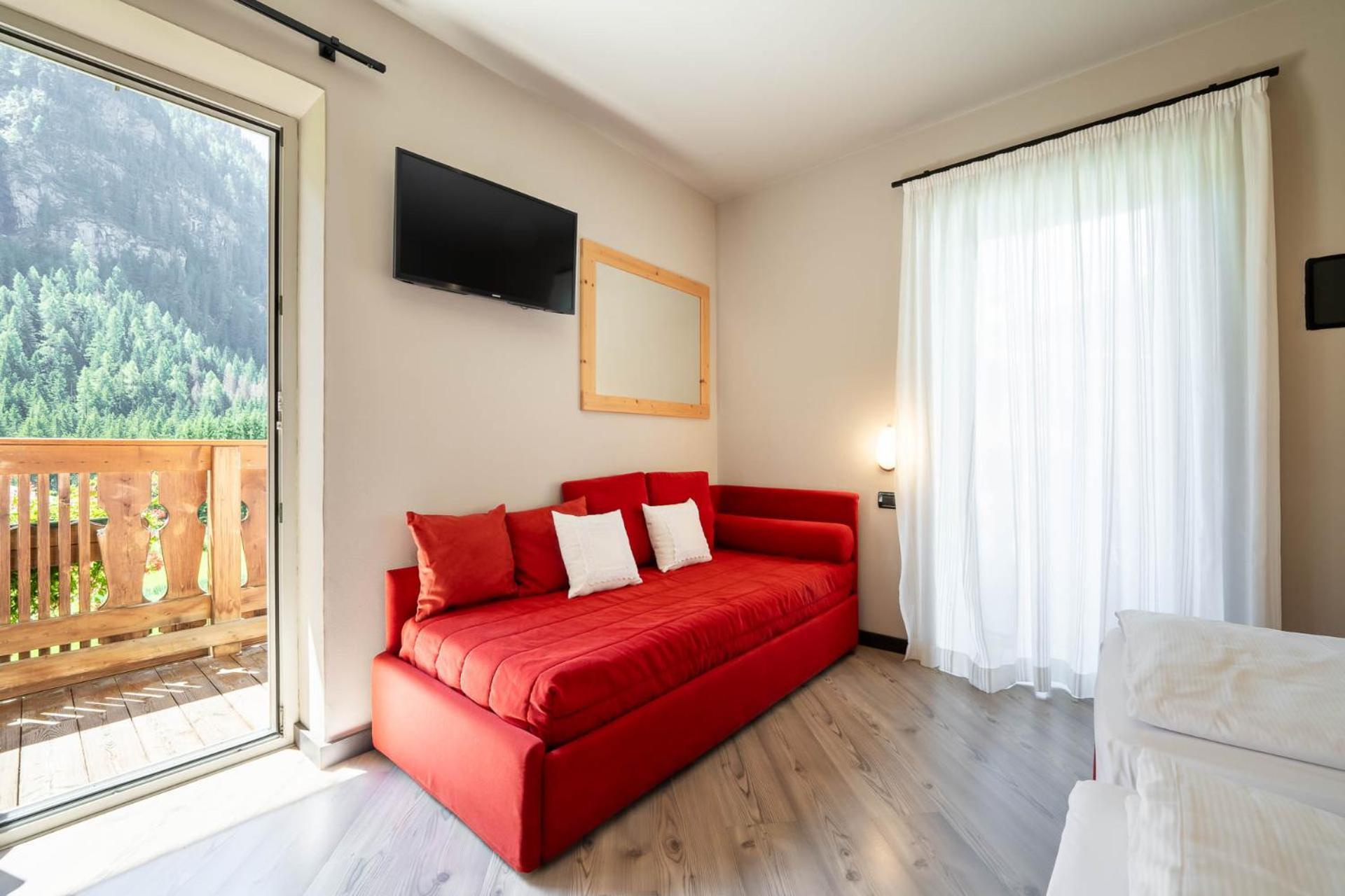Garni Letizia Bed & Breakfast Campitello di Fassa Ngoại thất bức ảnh